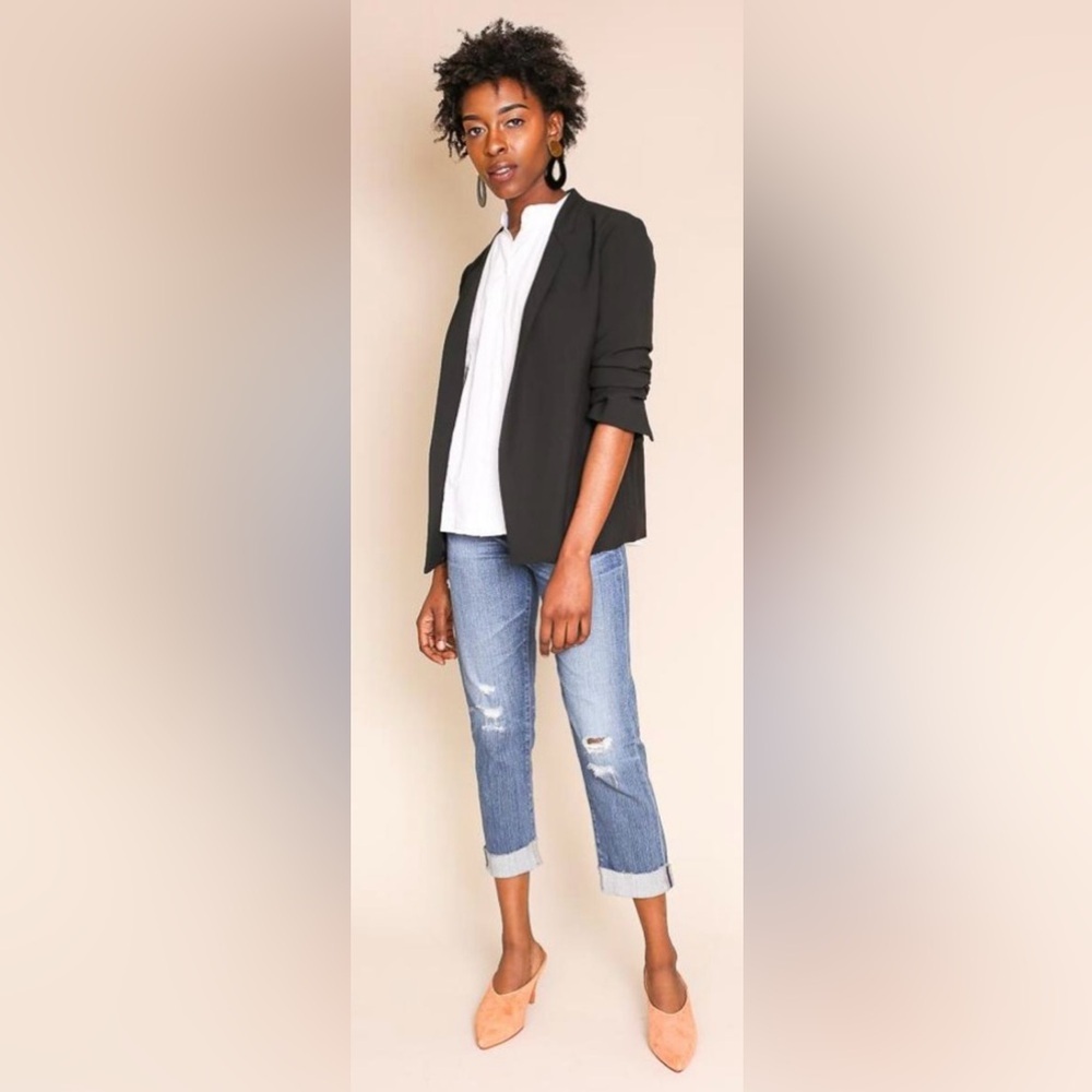 Obakki ruched sleeve blazer